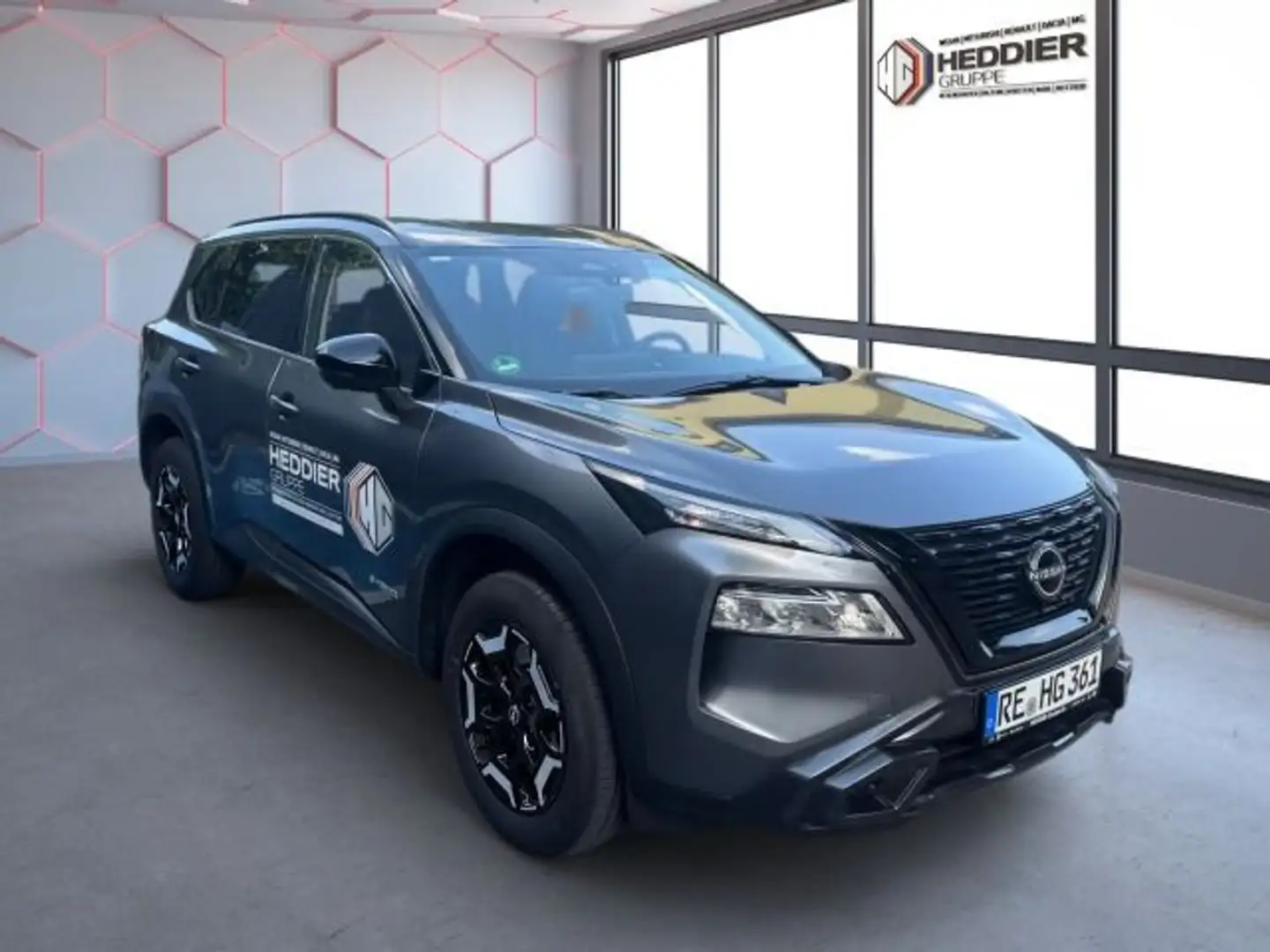 Nissan X-Trail X-TRAIL 1.5 VC-T e-4ORCE 213 PS 4x4 N-Trek 5 Sit Gris - 2