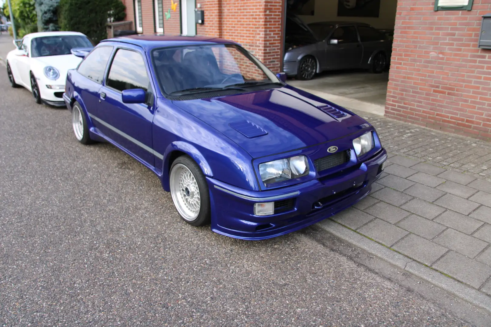 Ford Sierra 2.0 RS Cosworth NEUER PREIS Bleu - 1