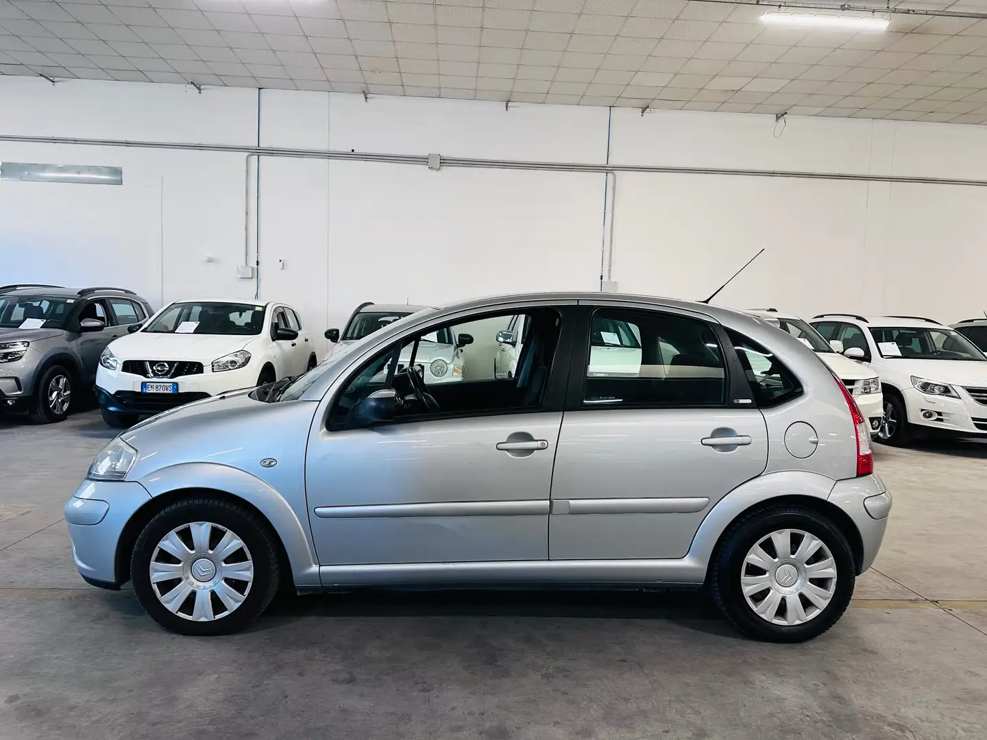 Citroen C3 C3 I 2008 1.4 Cashmere Grau - 2