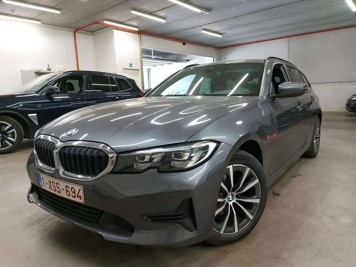 BMW 318 dA Touring G21 MHD *VOLANT M-LED-17\-NAVI-CRUISE* Gris - 2