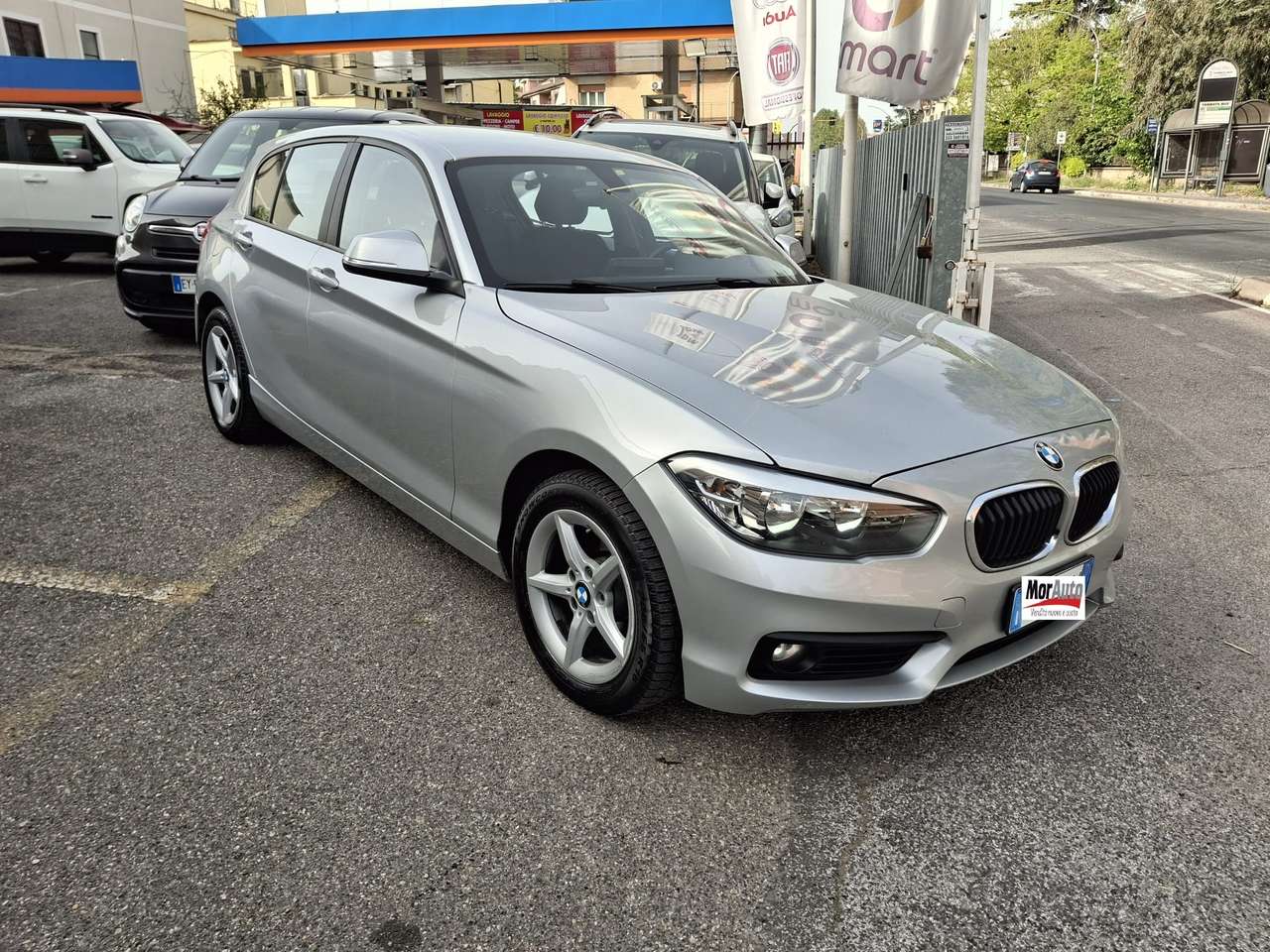 BMW 118 Serie 1 118d Advantage 5p auto