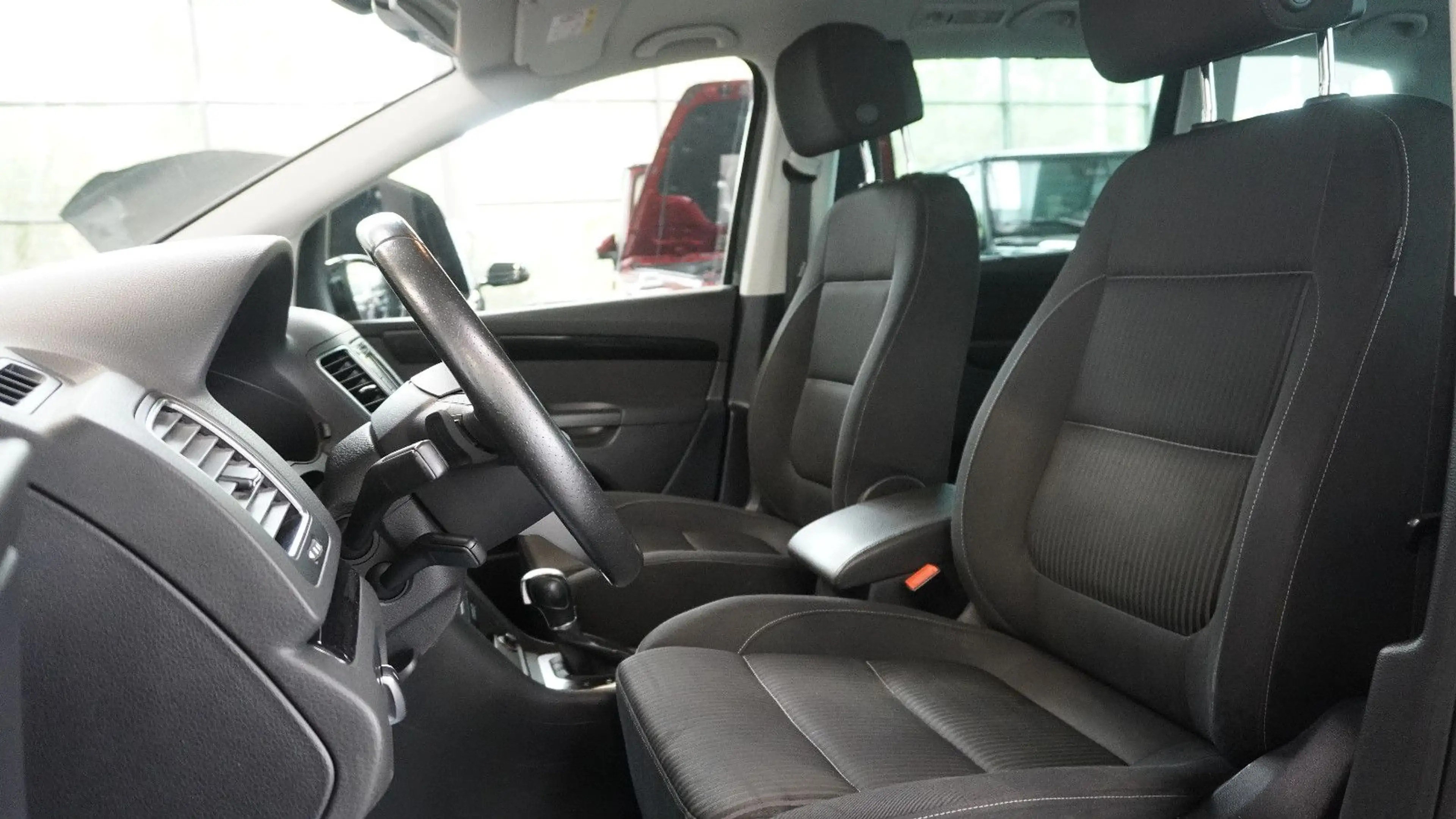 SEAT Alhambra I-Tech*AHK*KAM*NAVI*DAB*7-SITZ — photo 8