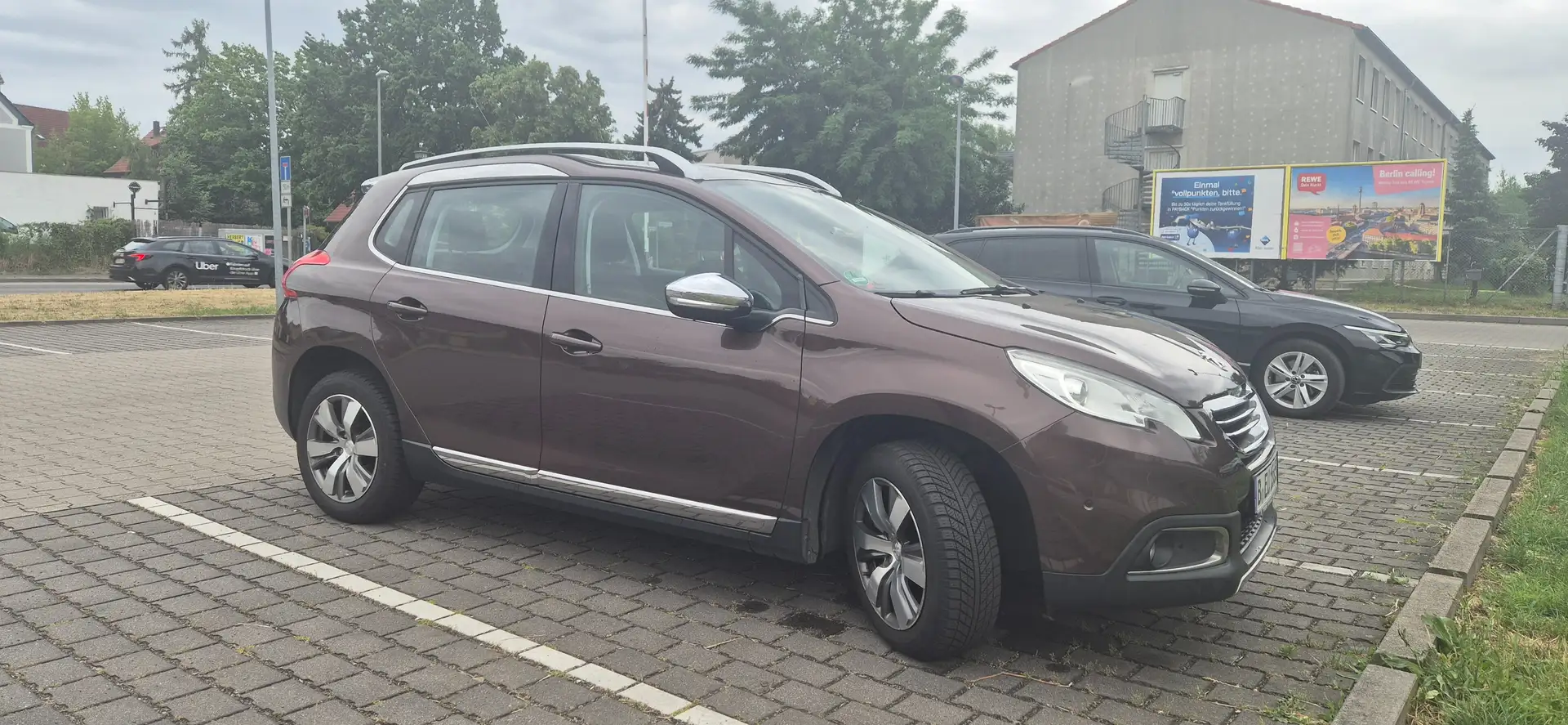 Peugeot 2008 2008 Diesel e-HDi FAP 115 STOP Braun - 2