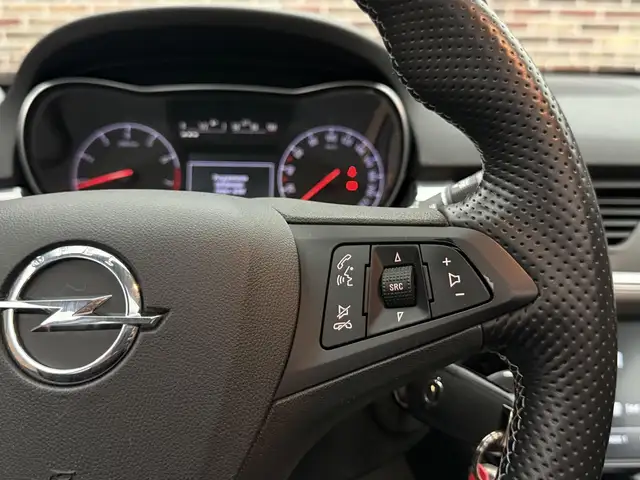 Opel Corsa view 10