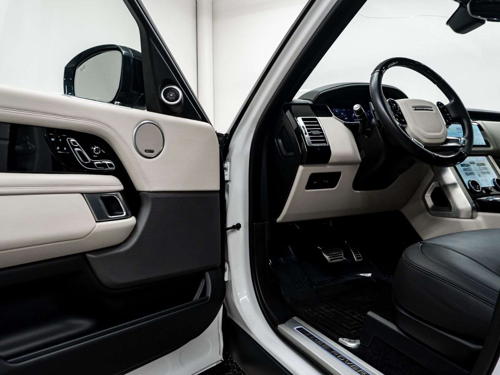 2021 Land Rover Range Rover WESTMINISTER P525 | V8 | LWB — снимка 1
