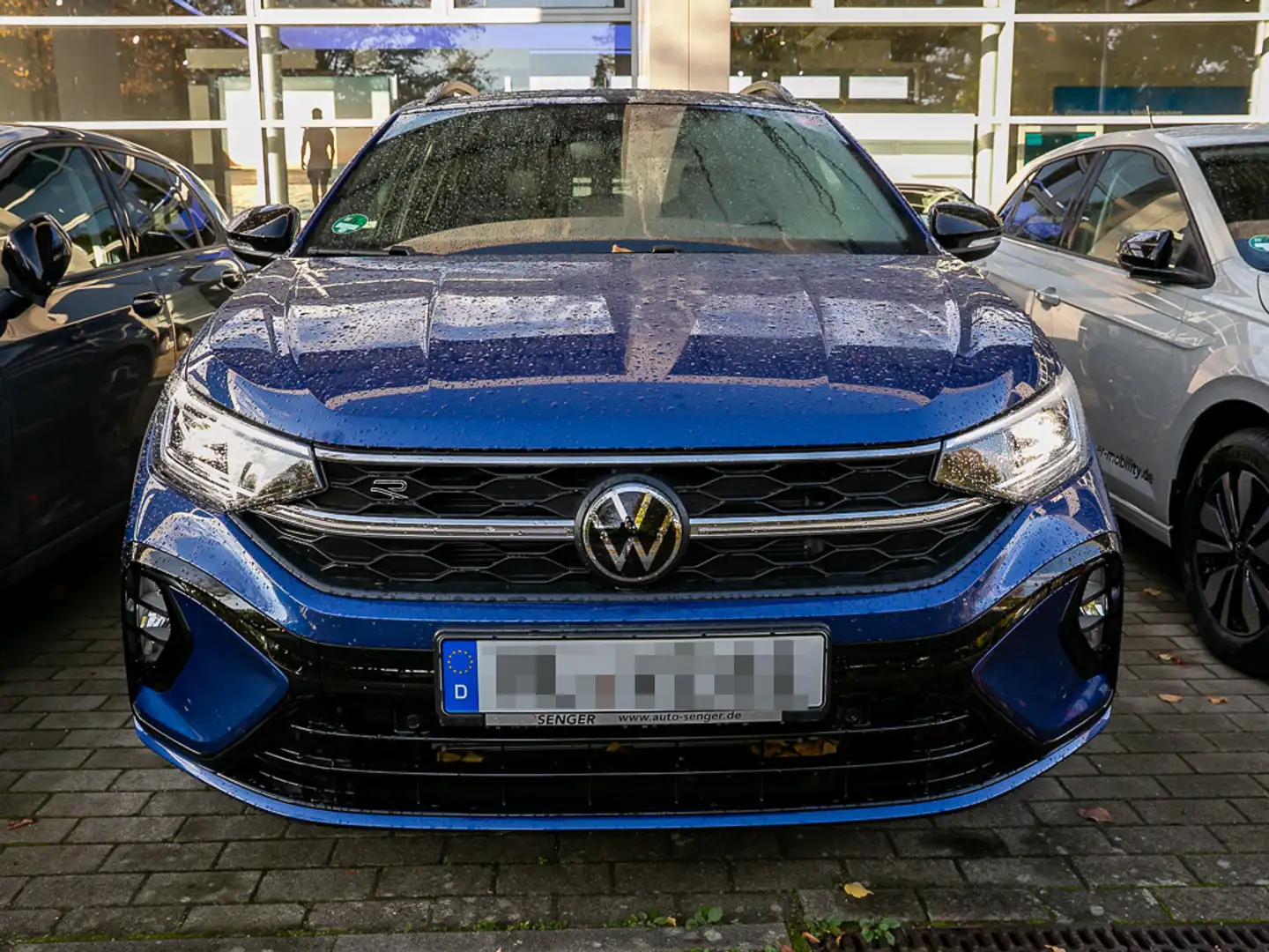 Volkswagen Taigo 1.0 TSI R-Line DSG DigiCockpit Matrix Navi Blau - 2