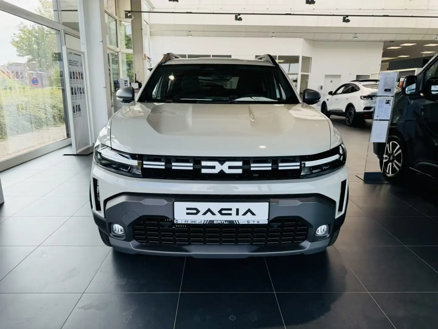 Dacia Duster Journey ECO-G 100 Beige - 2