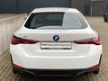 BMW i4 eDrive40 NAV/CAM/TEMPO/AMBI/HiFi/S-LENKRAD Blanc - thumbnail 5