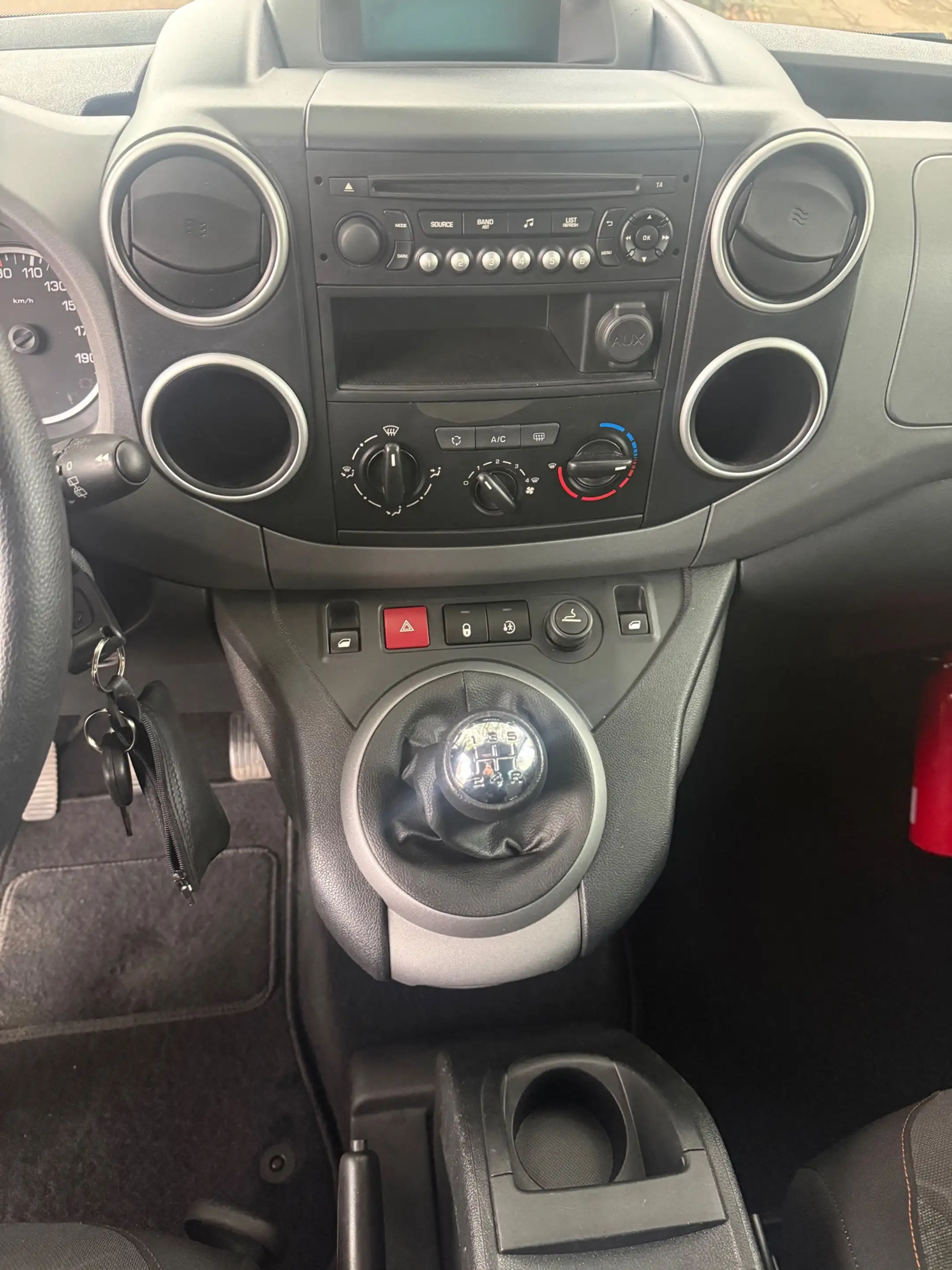 Peugeot Partner Tepee Eerste eigenaar / Goed onderhouden / Parkeer — photo 10