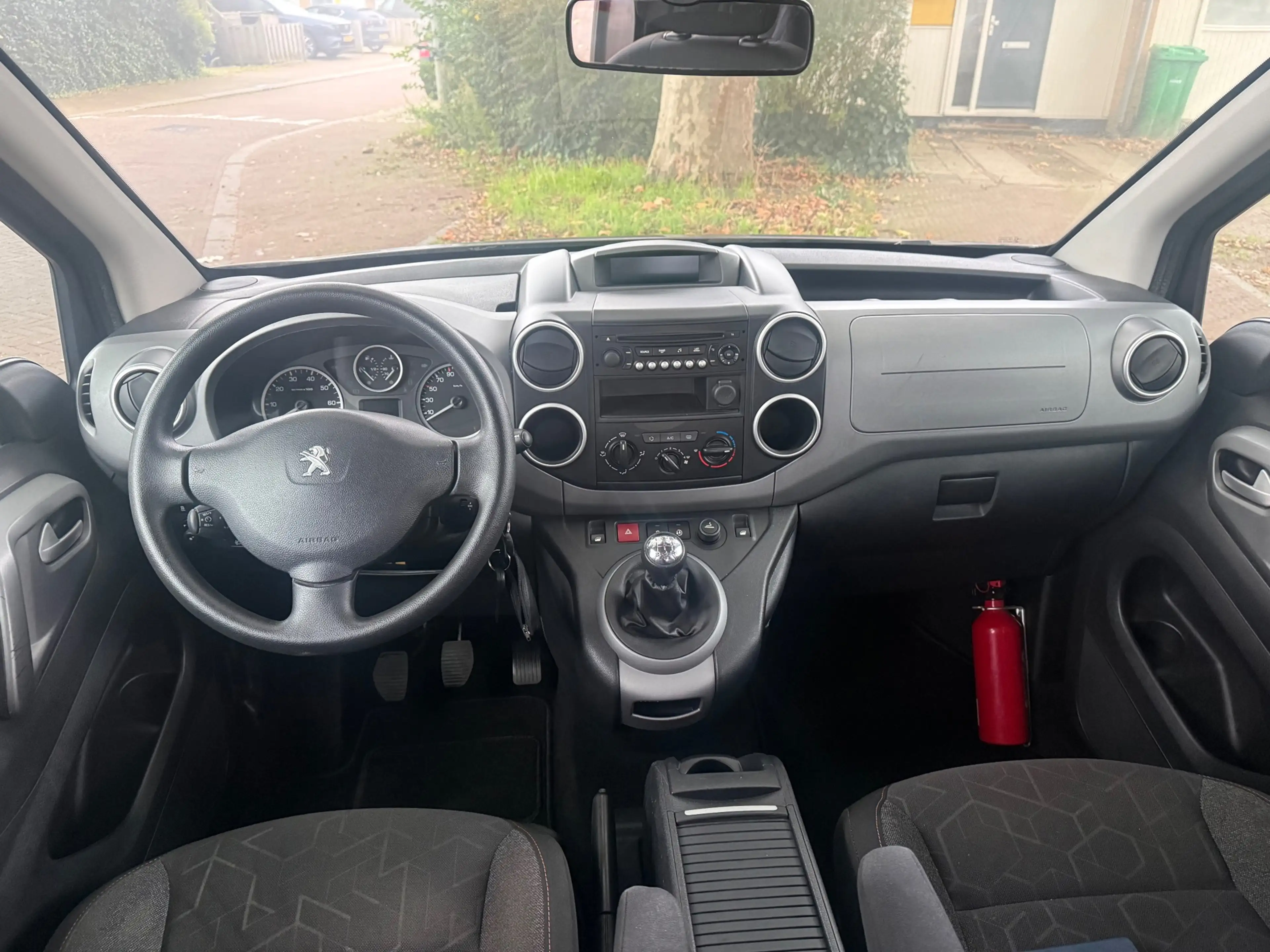 Peugeot Partner Tepee Eerste eigenaar / Goed onderhouden / Parkeer — photo 14