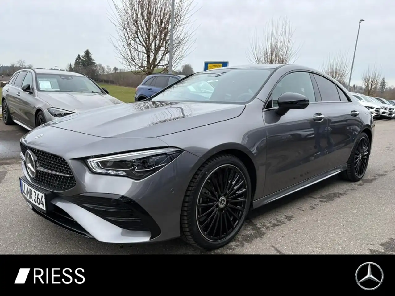 Mercedes-Benz CLA 200