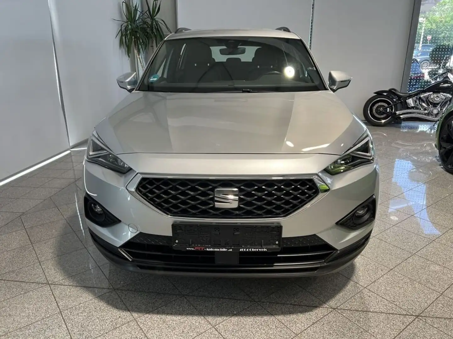 SEAT Tarraco Style 2.0 TDi Silber - 2