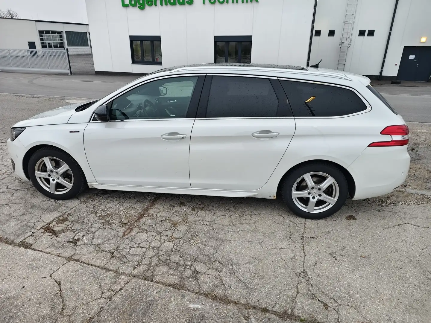 Peugeot 308 SW BlueHDi 150 Automatik GT-Line Voll!! - 2