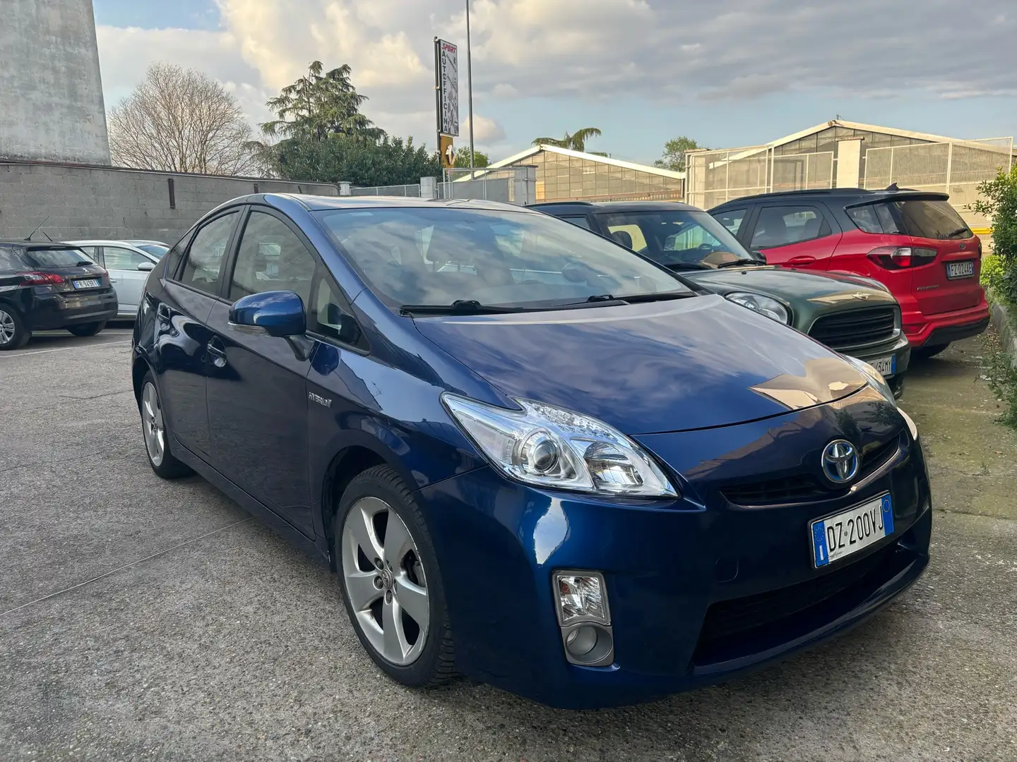 Toyota Prius 1.8 hsd Executive Bleu - 2