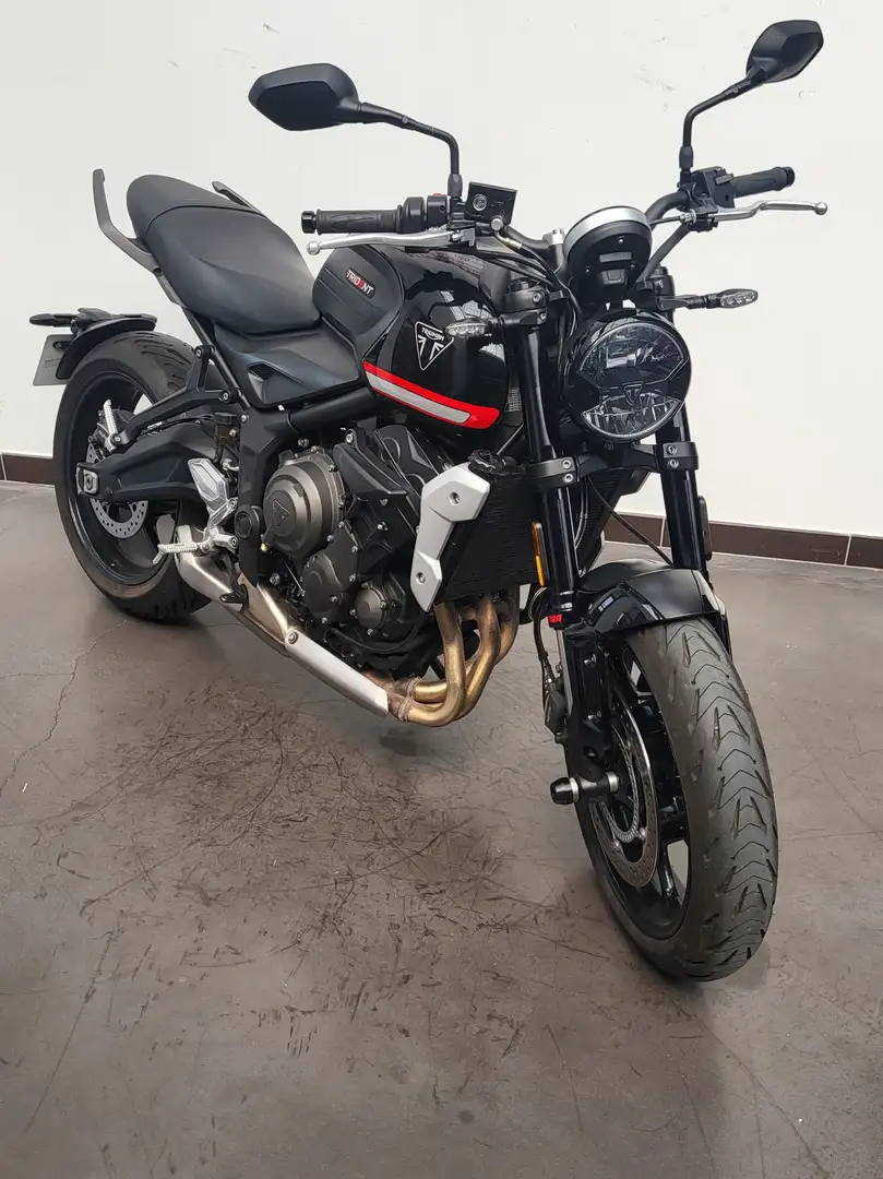 Triumph Trident 660 Noir - 2