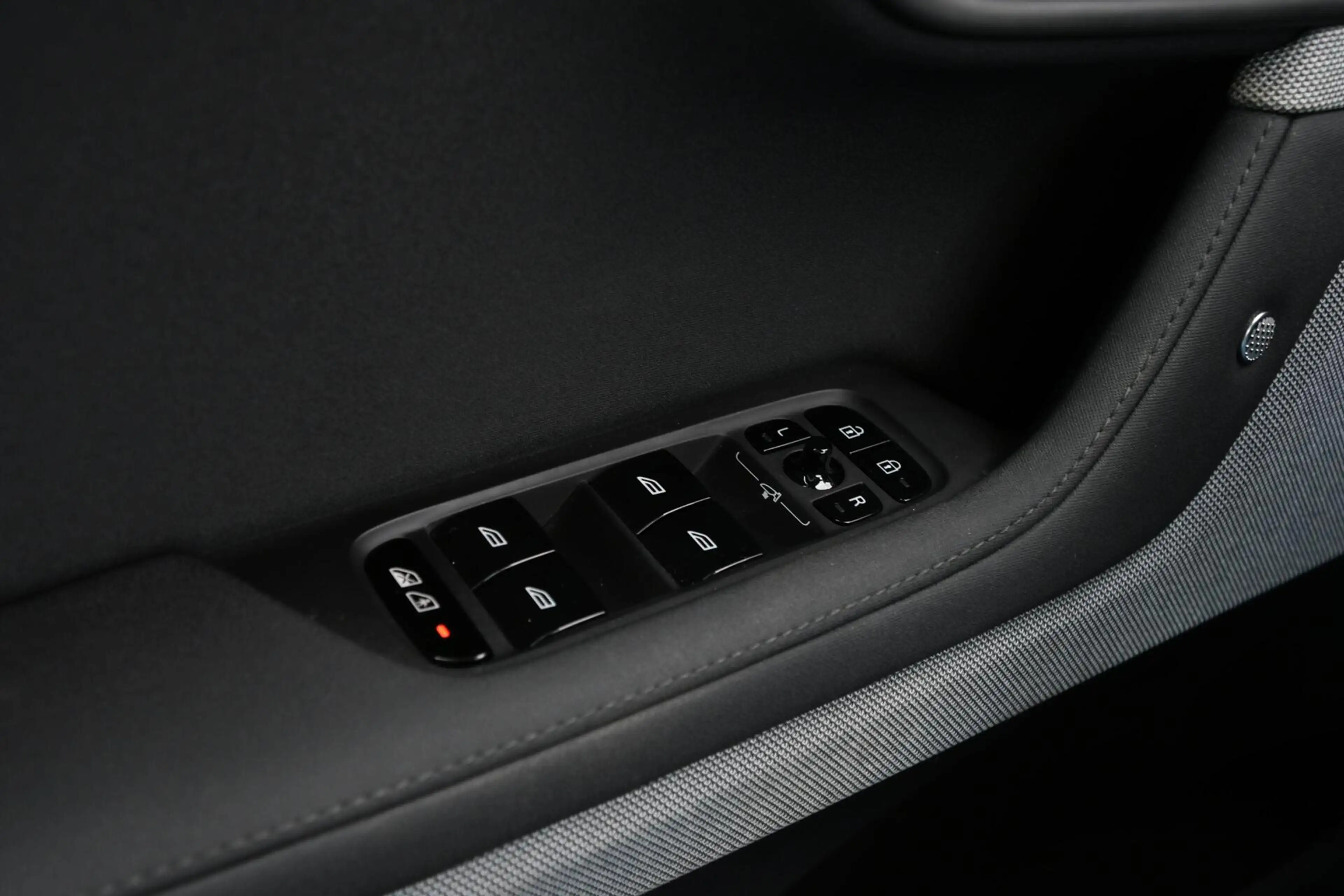 Polestar 2 Long Range Dual Motor 78 kWh | SOH 93,44% | VOL — photo 15