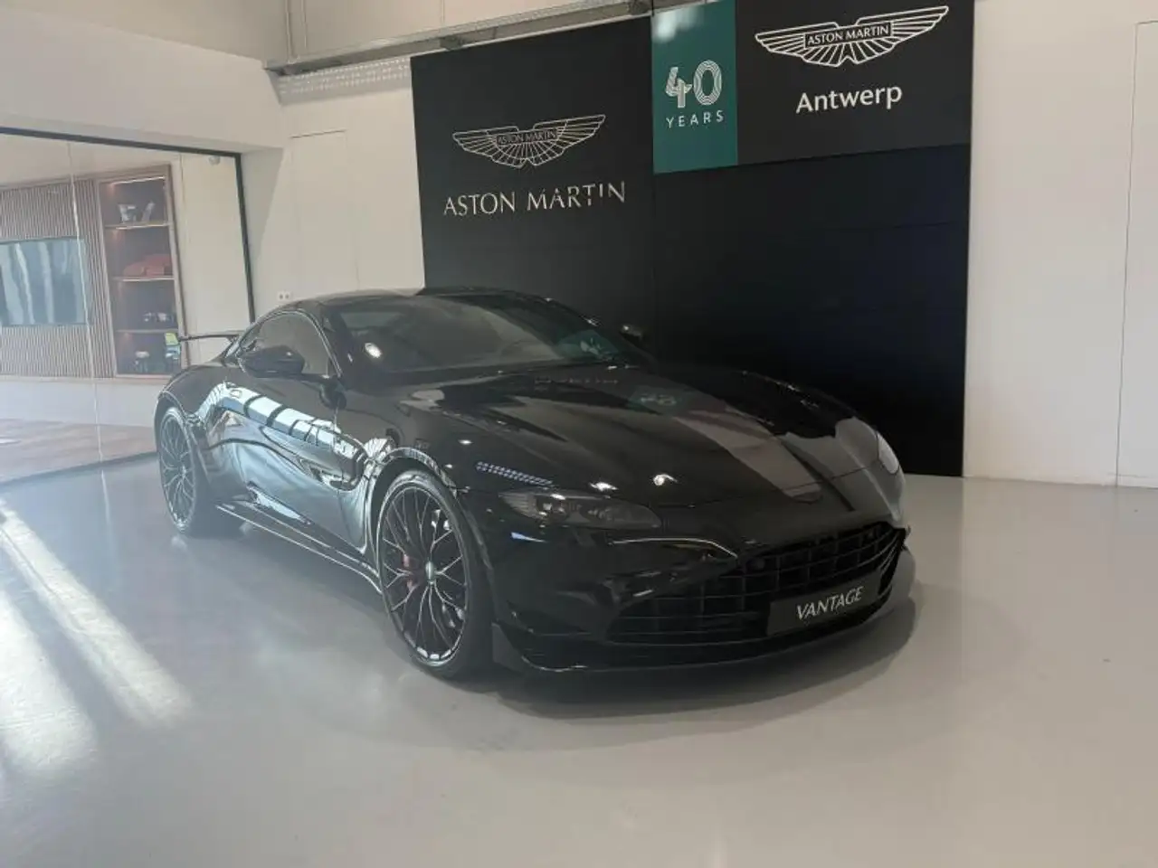 Aston Martin V8 F1 Edition, миниатюра 22