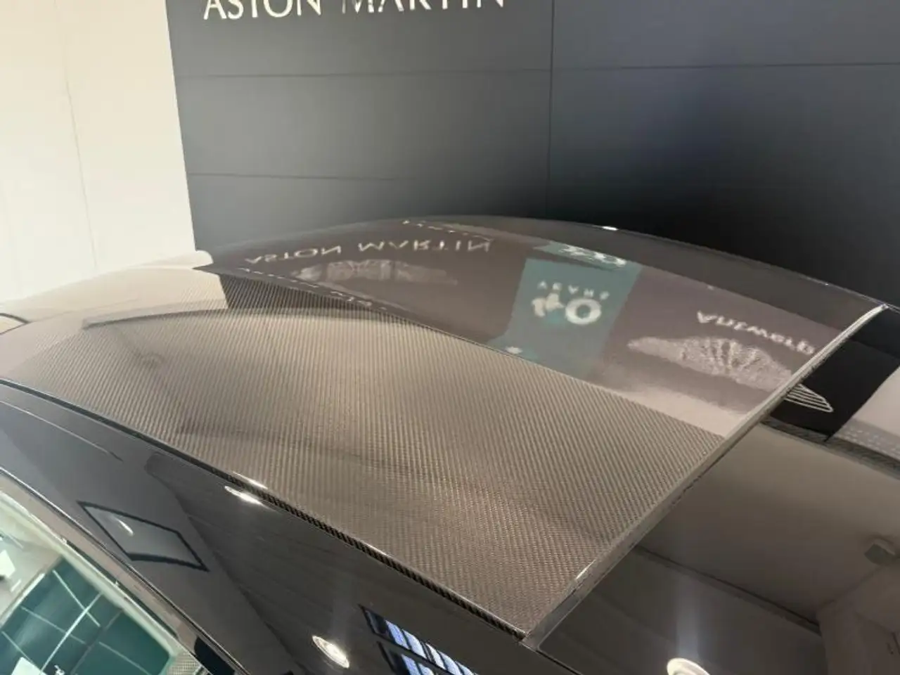 Aston Martin V8 F1 Edition, миниатюра 13