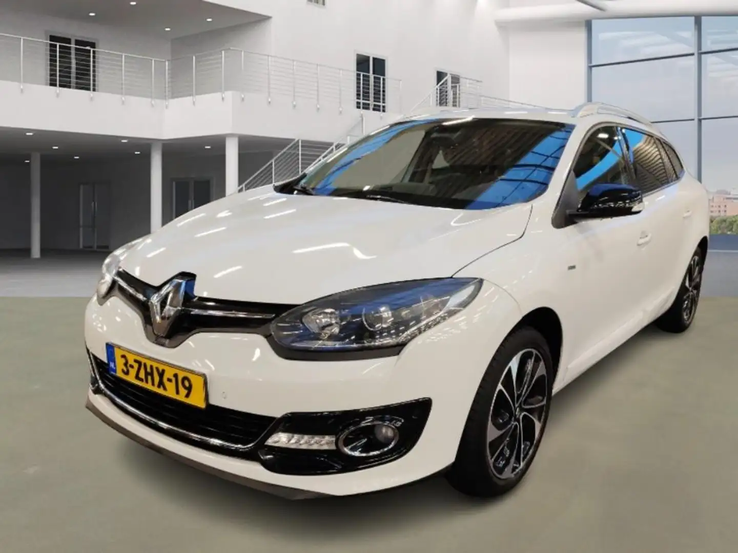 Renault Megane Estate 1.2 TCe Bose //Nieuwe APK / Onderhoud / NL Blanc - 2