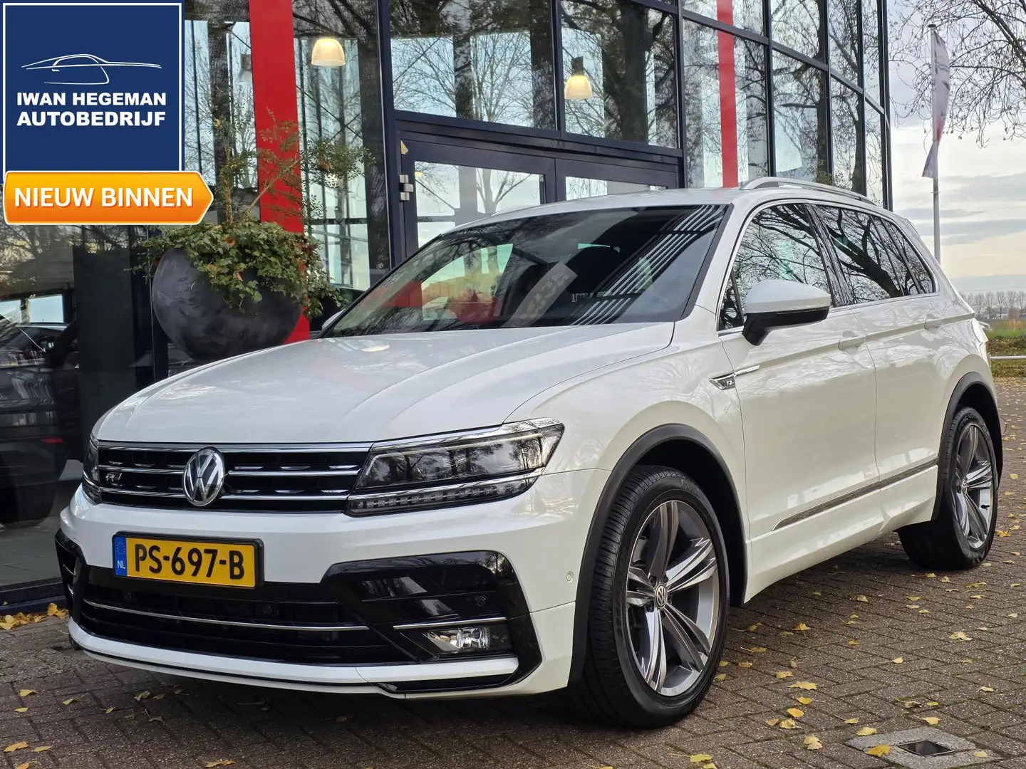 Volkswagen Tiguan 1.4 TSI ACT R-LINE AUTOMAAT | LED | Wegkl. Trekhaa Blanc - 1
