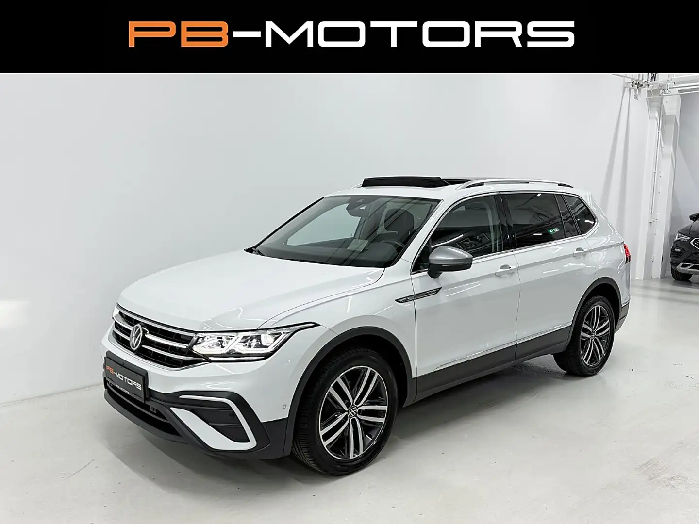 Volkswagen Tiguan Allspace Tiguan 2.0 TDI SCR DSG Allspace IQ Light AHK 36... Weiß - 1