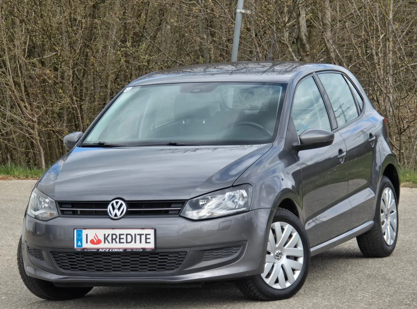 Volkswagen Polo Comfortline 1,6 TDI Top* Kredit* Sitzheizung*Klima Grau - 1