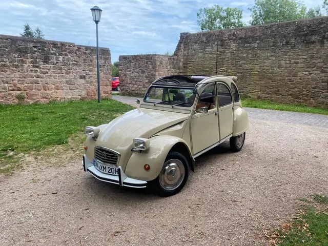 Citroen 2CV 4 Sammlerzustand Ente TÜV NEU Oldtimer