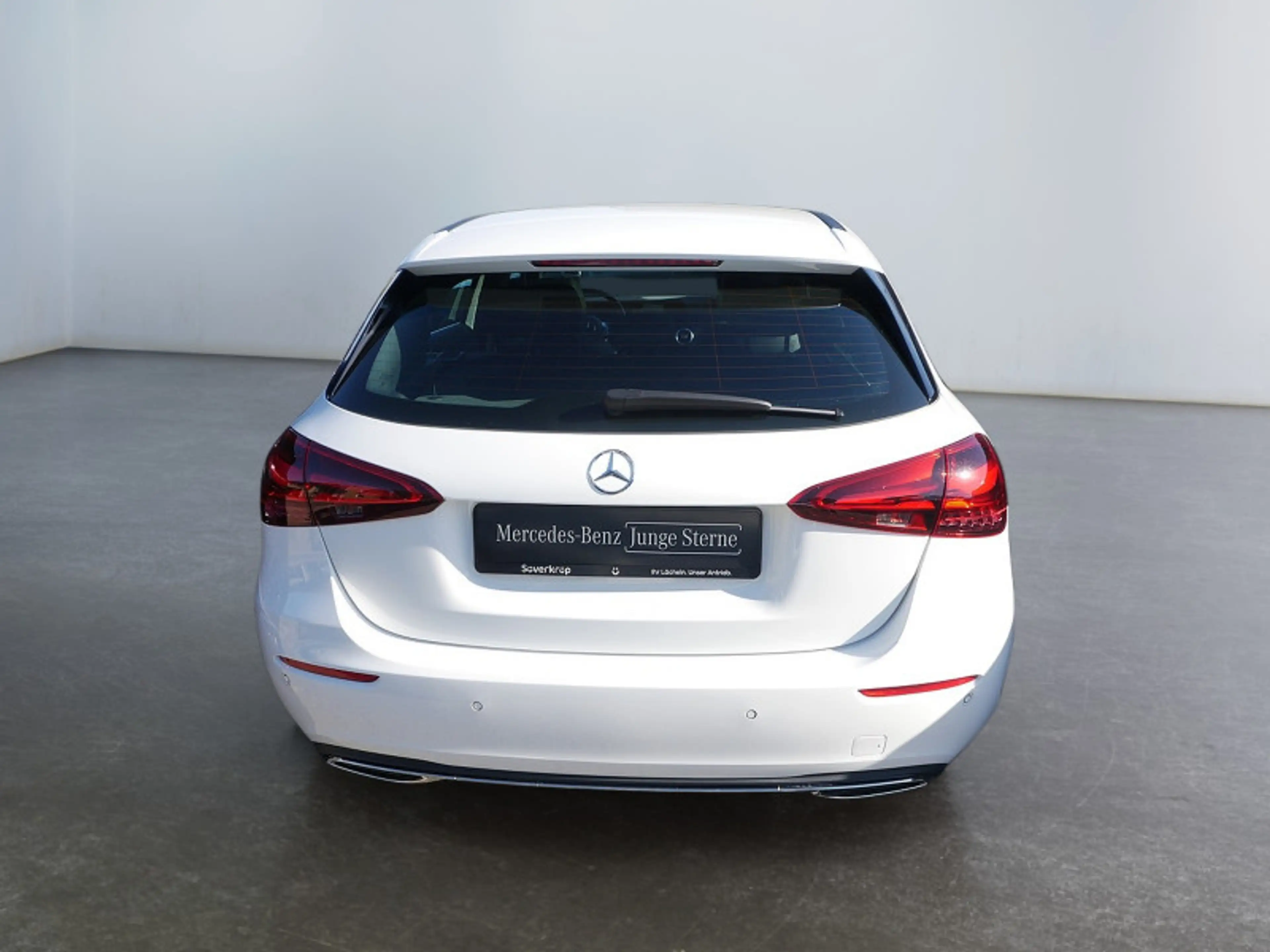 Mercedes-Benz A 200 d , Progressive Navi LED Pano Kamera PDC — photo 7