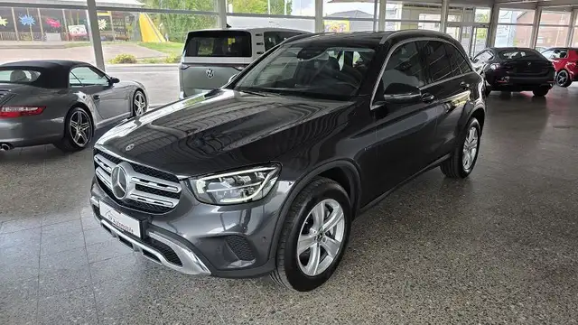 Mercedes-Benz GLC 300 e 4Matic*LED*Nav*DIS*SH*Park+Kam*Spur/To