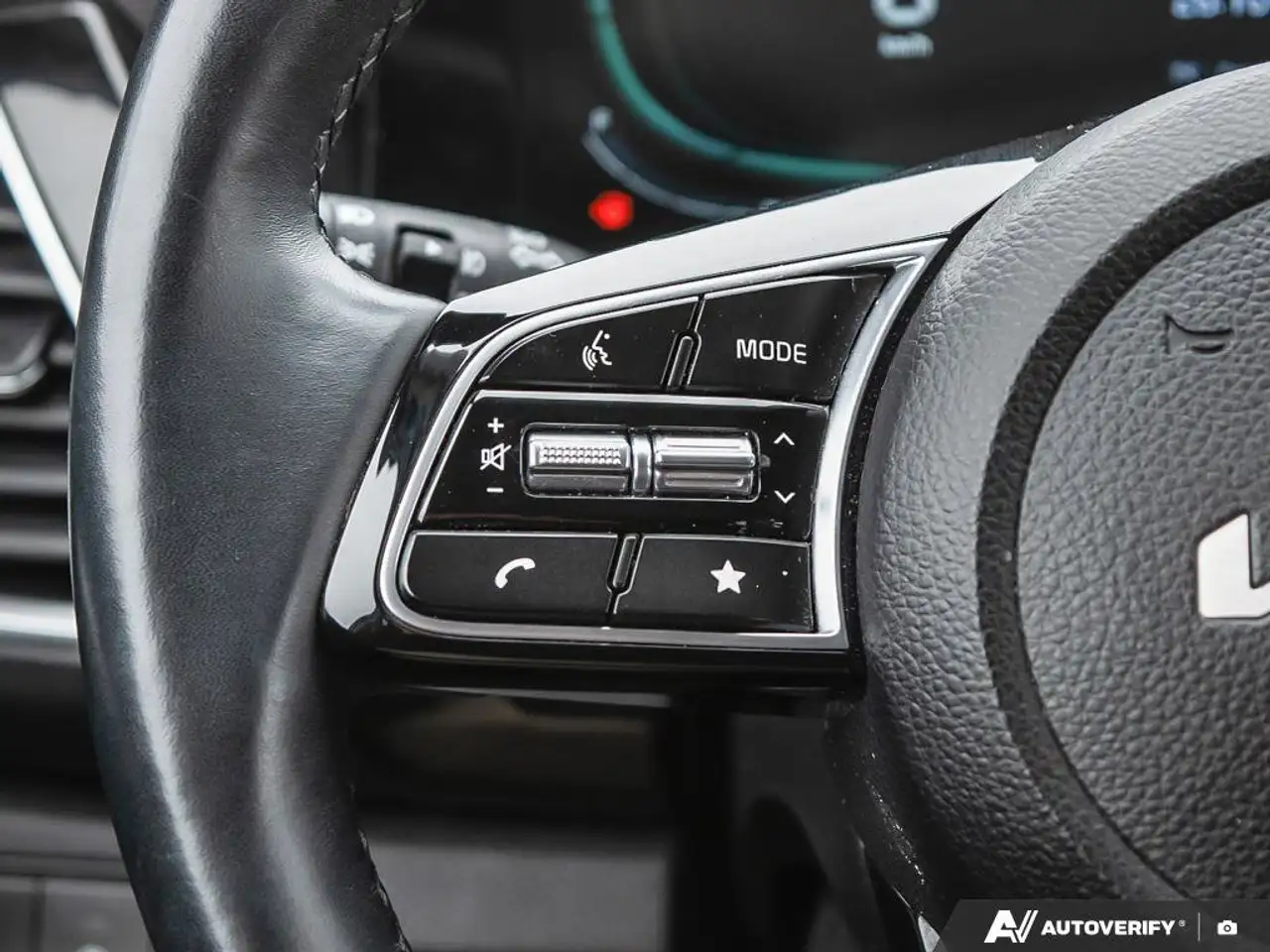 Kia Seltos снимка Kia Seltos