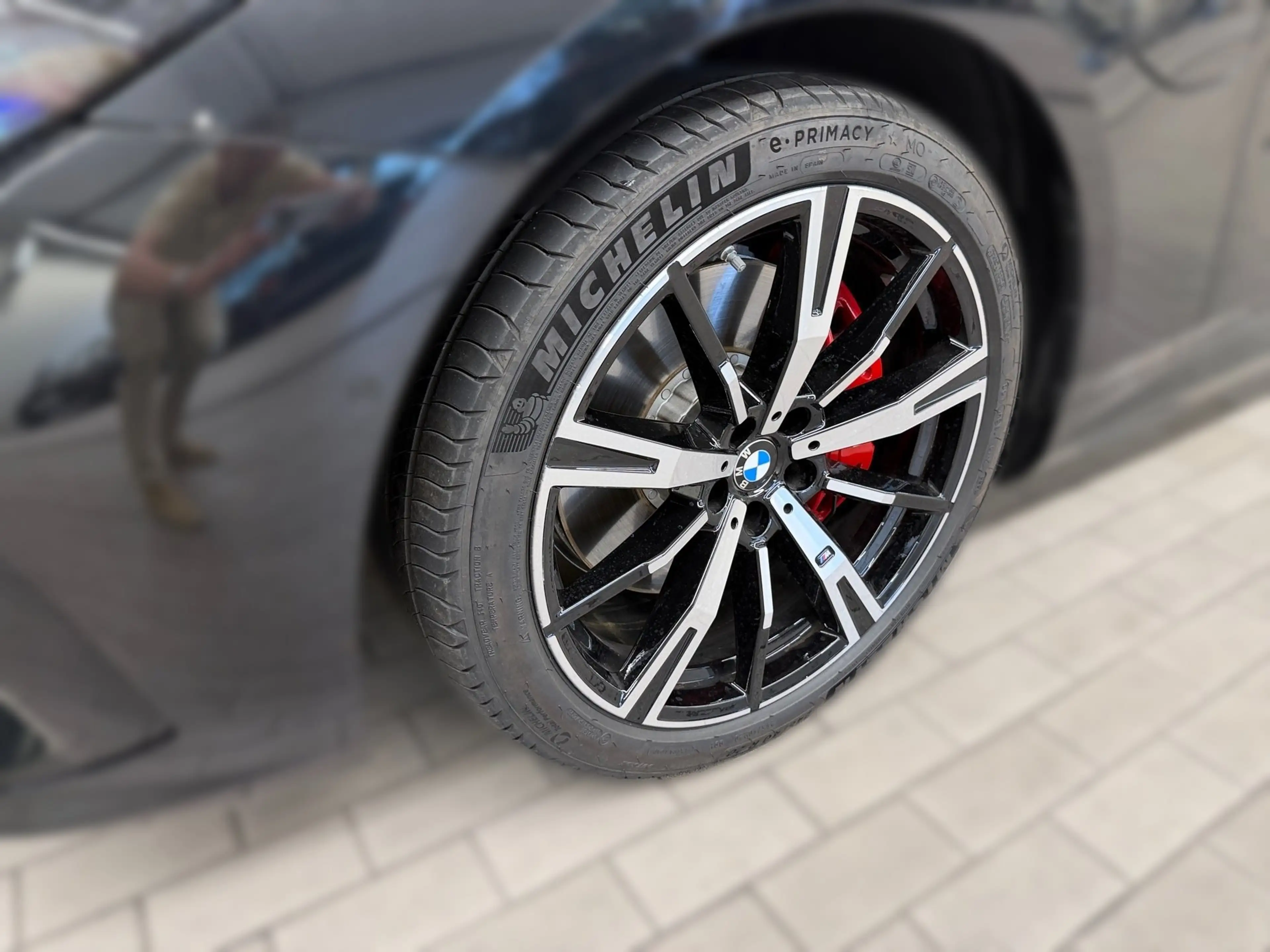 BMW 550 e xDrive — photo 3