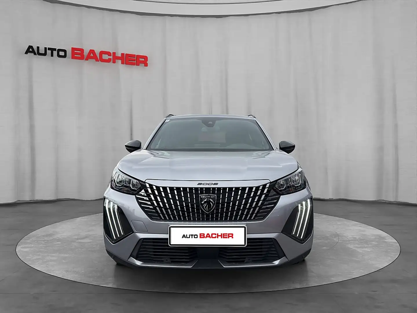 Peugeot 2008 Hybrid 136 e-DCS6 Allure Grau - 2