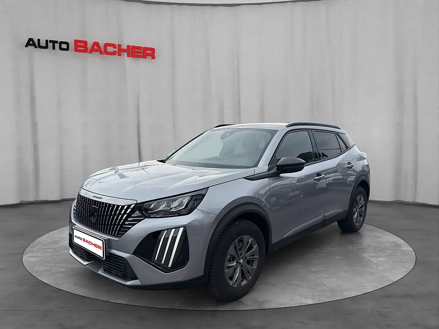 Peugeot 2008 Hybrid 136 e-DCS6 Allure Grau - 1