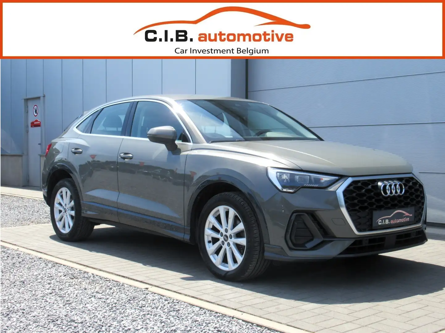 Audi Q3 Sportback 2.0TDi Aut. /€ 20.650 netto / Leder / Grigio - 1