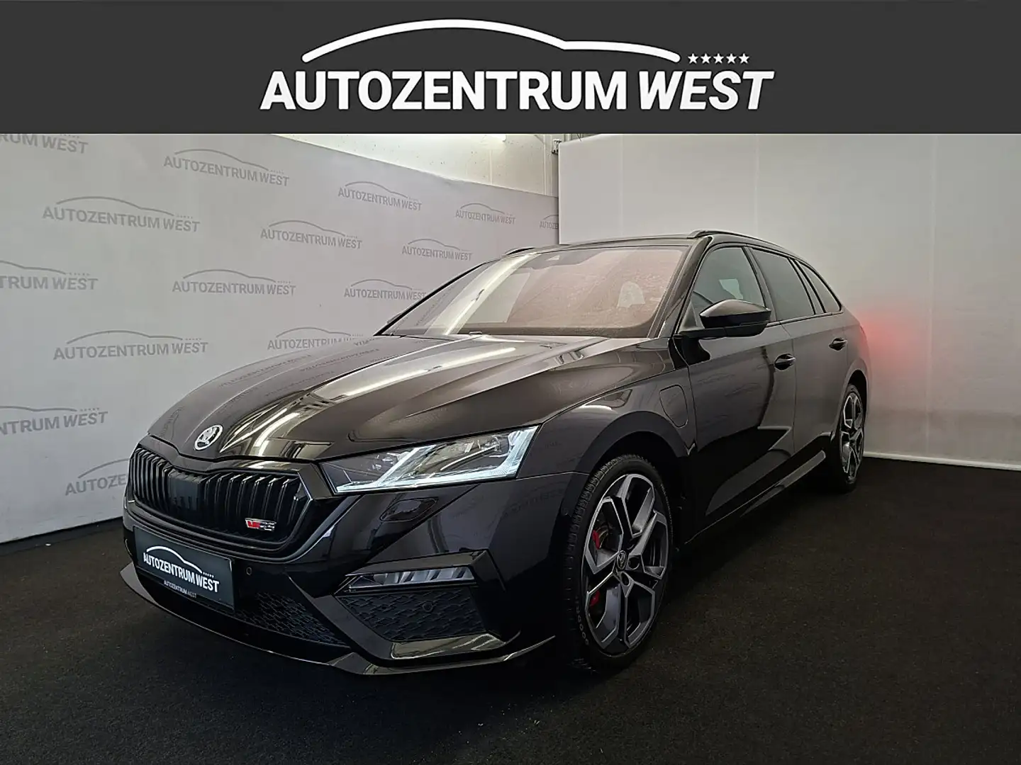 Skoda Octavia Combi RS iV 150/245..Pano/Head up/ Matrix Schwarz - 1