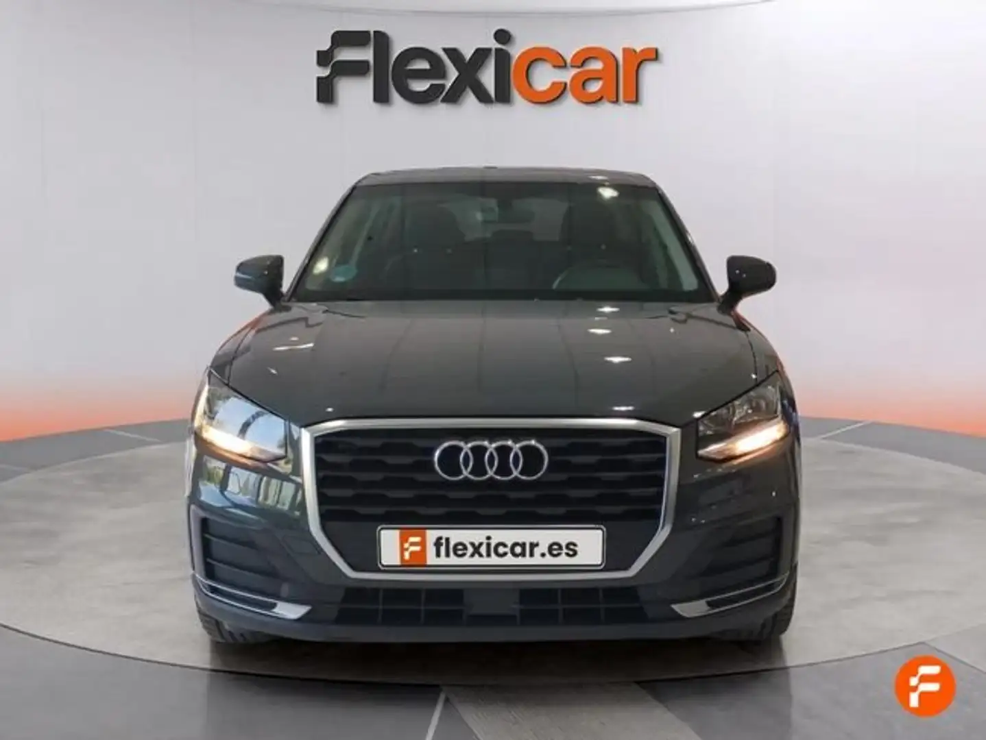 Audi Q2 30 TDI Advanced S tronic 85kW Gris - 2