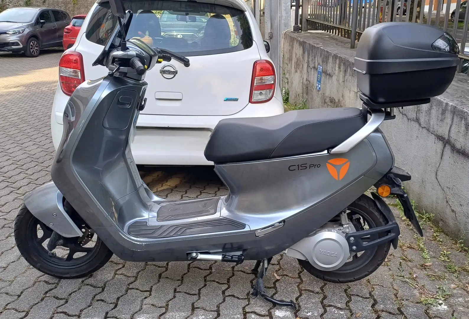 Yadea C1S Pro Grigio - 2