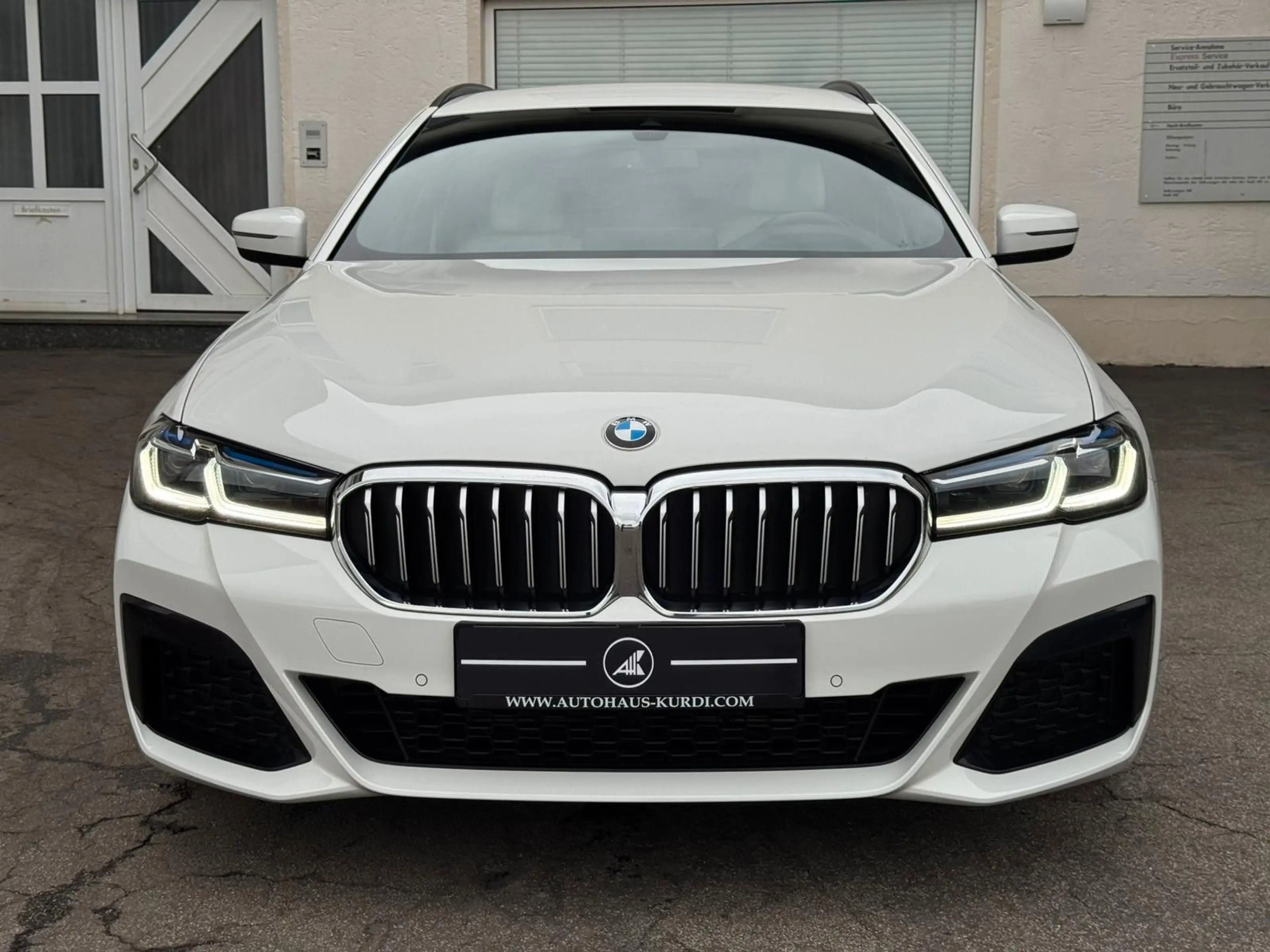 BMW 540 d xD M Sport H&K HUD LASER KAMERA AHK KEYLESS — photo 3