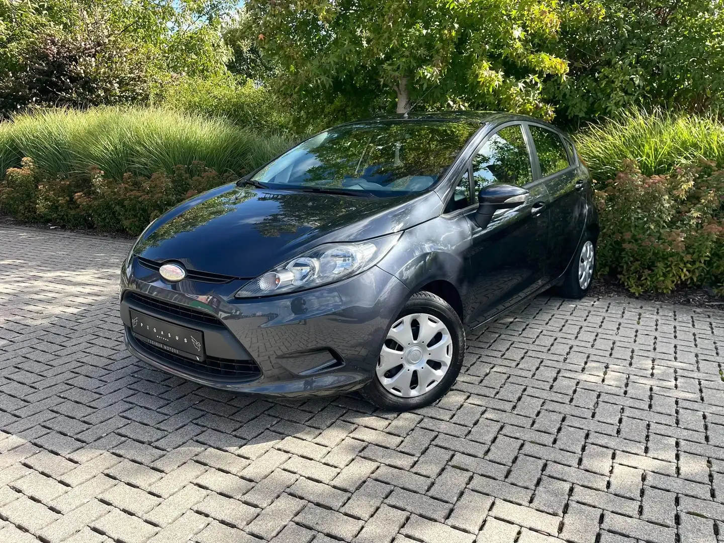 Ford Fiesta 1.6 - 2010/231.000km/Euro 5 Schwarz - 1