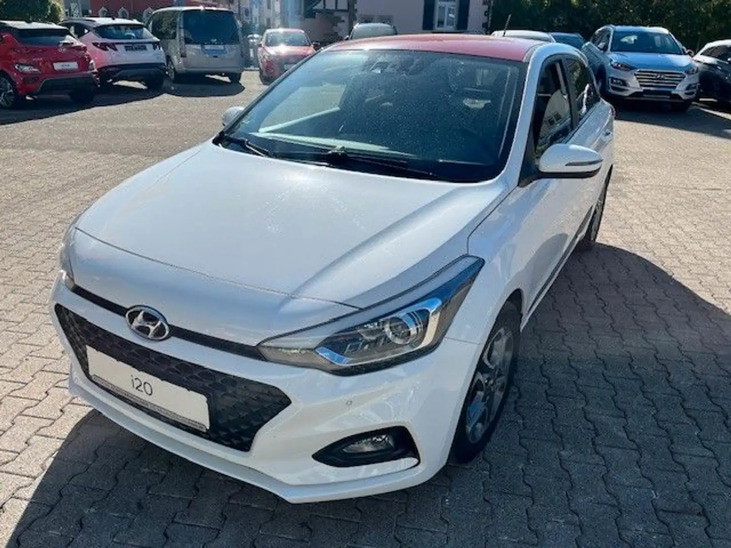 Hyundai i20 1.0  Style Wit - 1