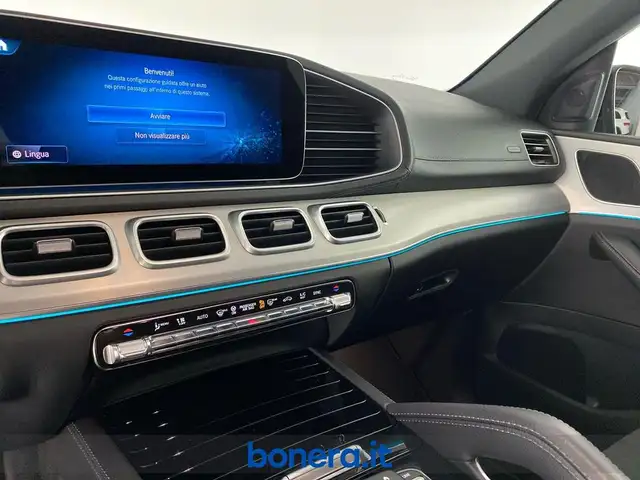 Mercedes-Benz Gle view 13