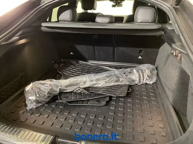 Mercedes-Benz Gle view 9