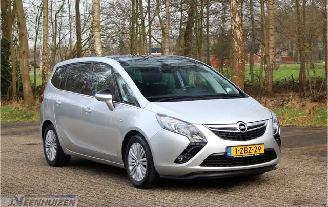 Opel Zafira Tourer 1.4 Business+ 7p. | 2014 | Navi | Cruise |