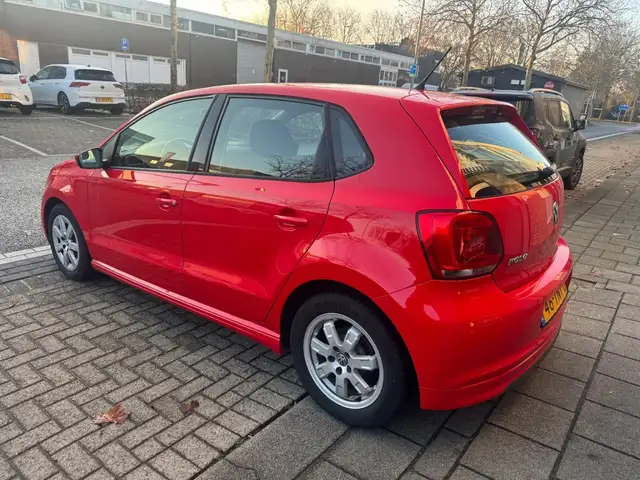 Volkswagen Polo view 8