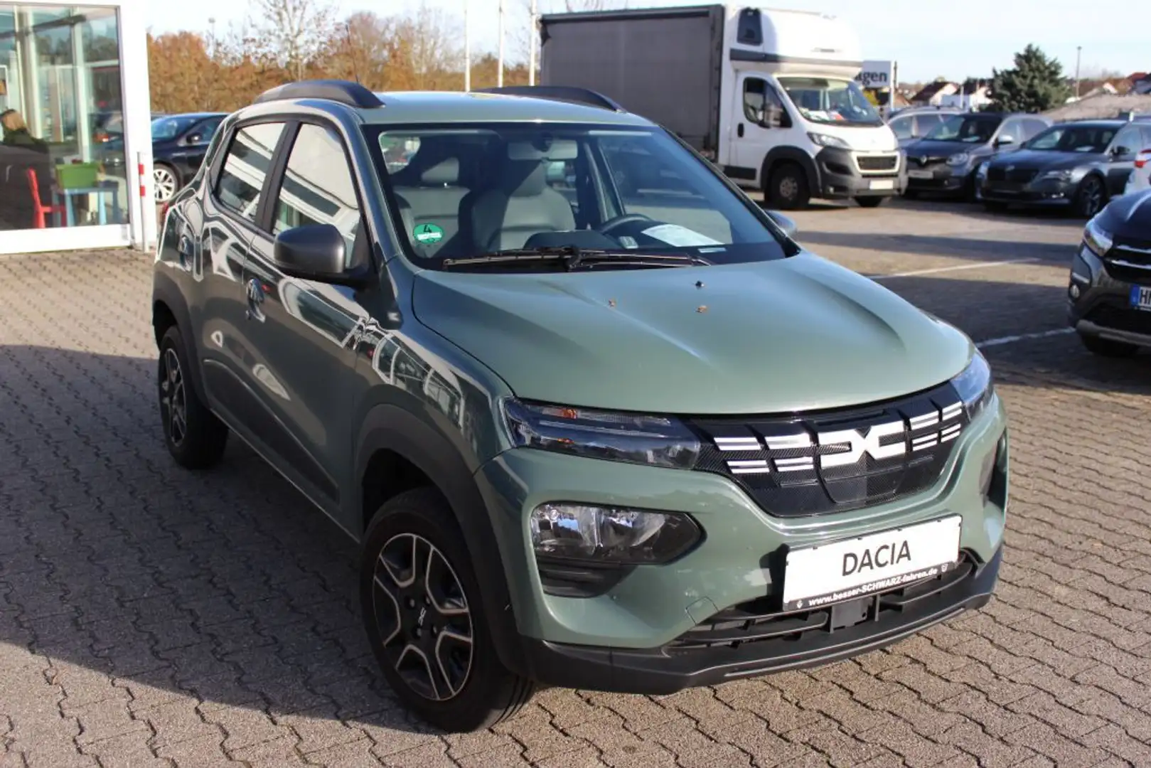 Dacia Spring ESSENTIAL Verde - 1