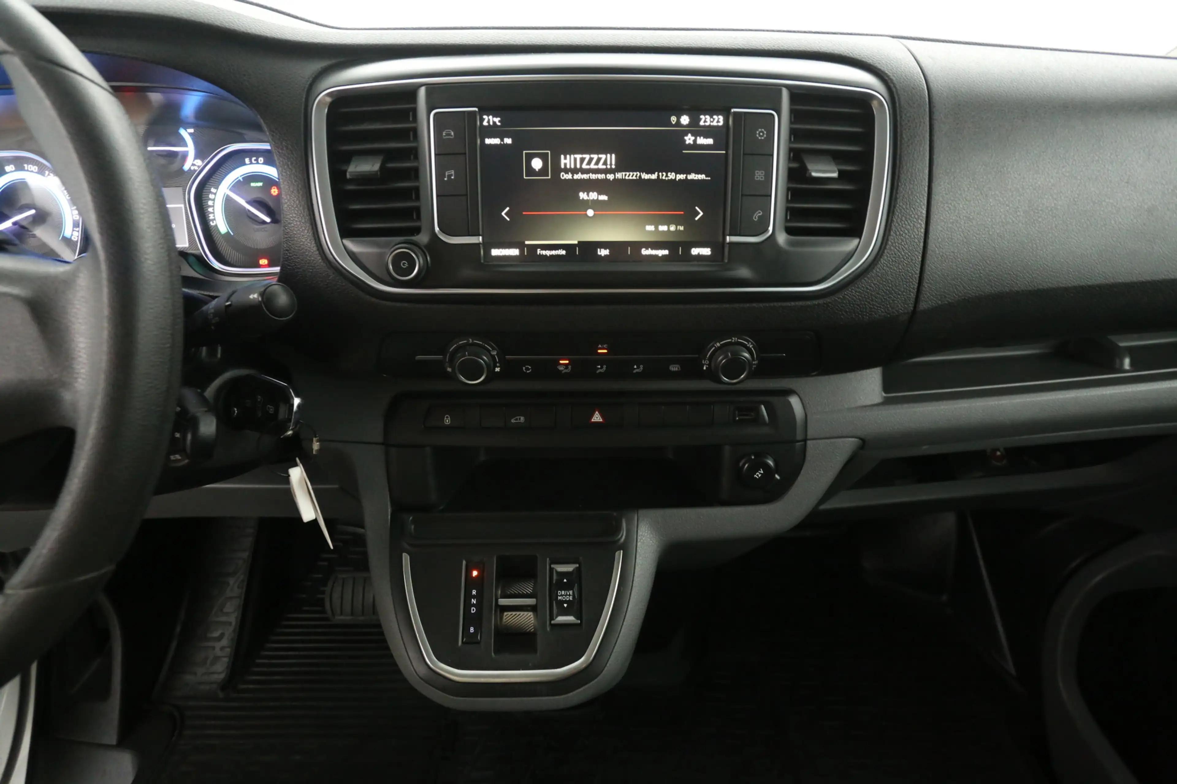 Peugeot e-Expert Opel Vivaro-e 75 kWh L2H1 | Snelladen | SOH 88% | — photo 13