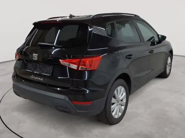 Seat Arona view 4