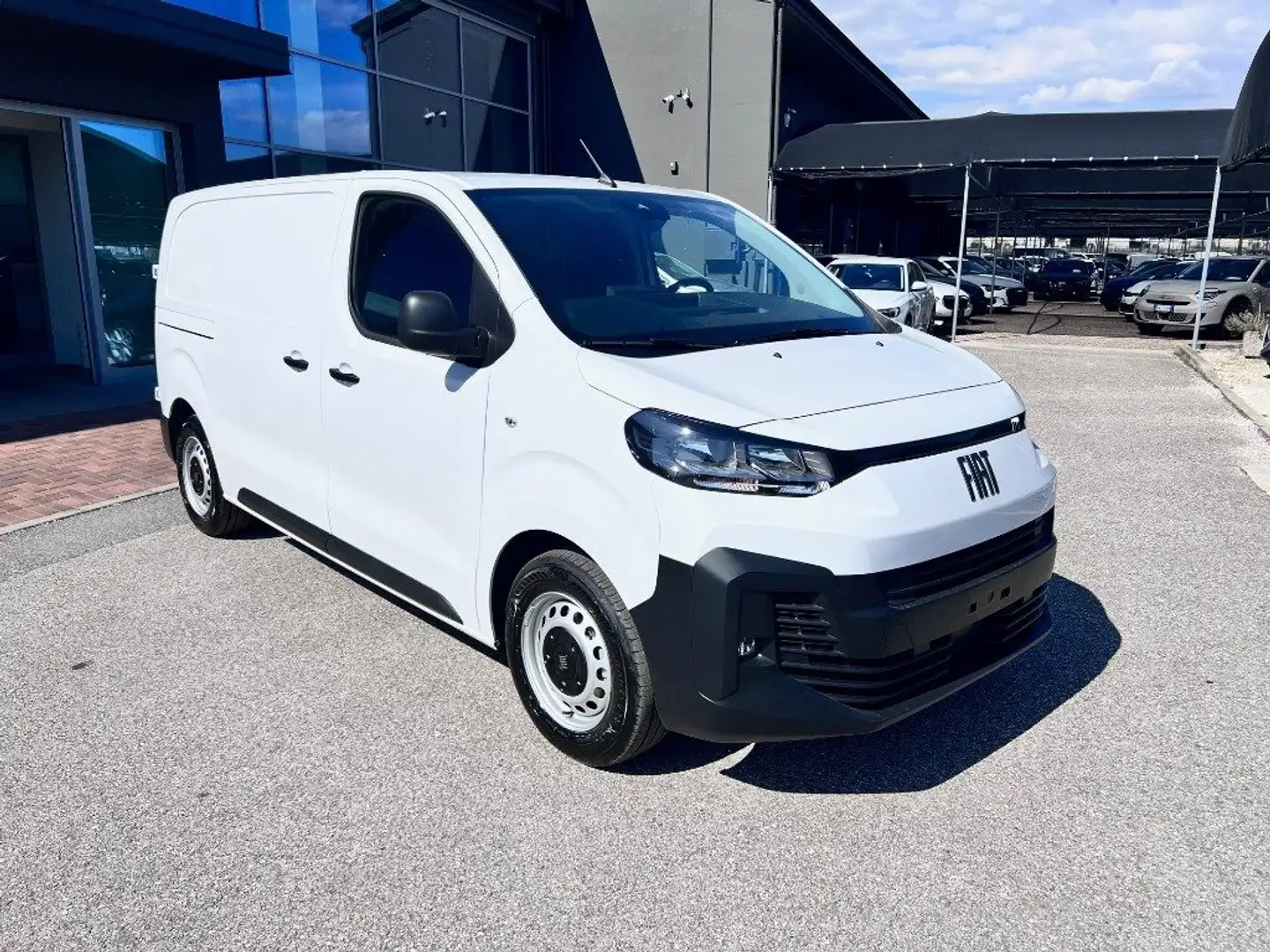 Fiat Scudo 1.5 BlueHDi 120CV S&S PL-TN Furgone L2H1 Bianco - 2