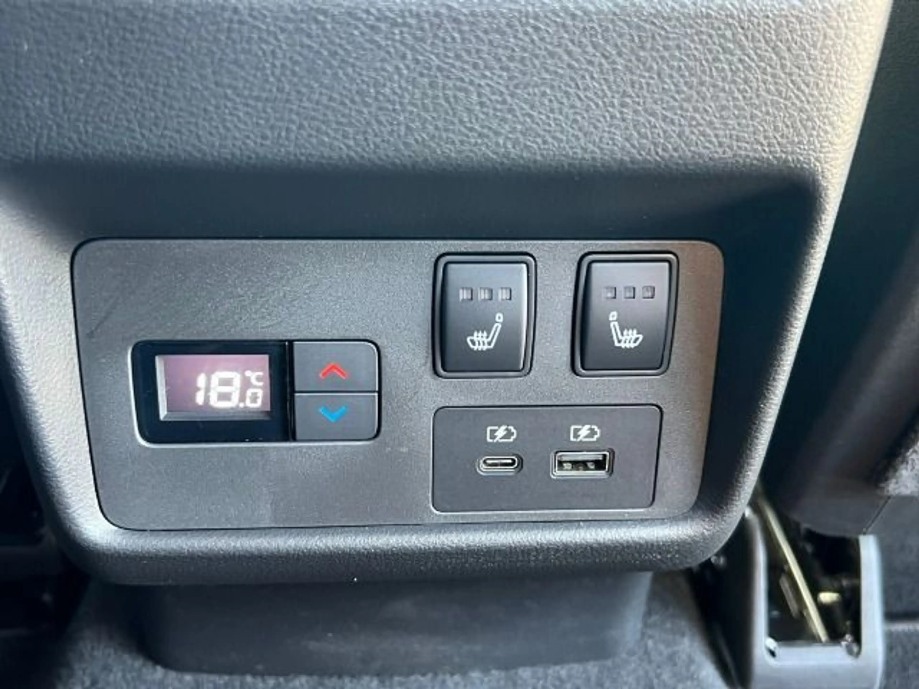 Nissan X-Trail N-Connecta *Navi*1.HAND*inkl.2x Wartung* — photo 14