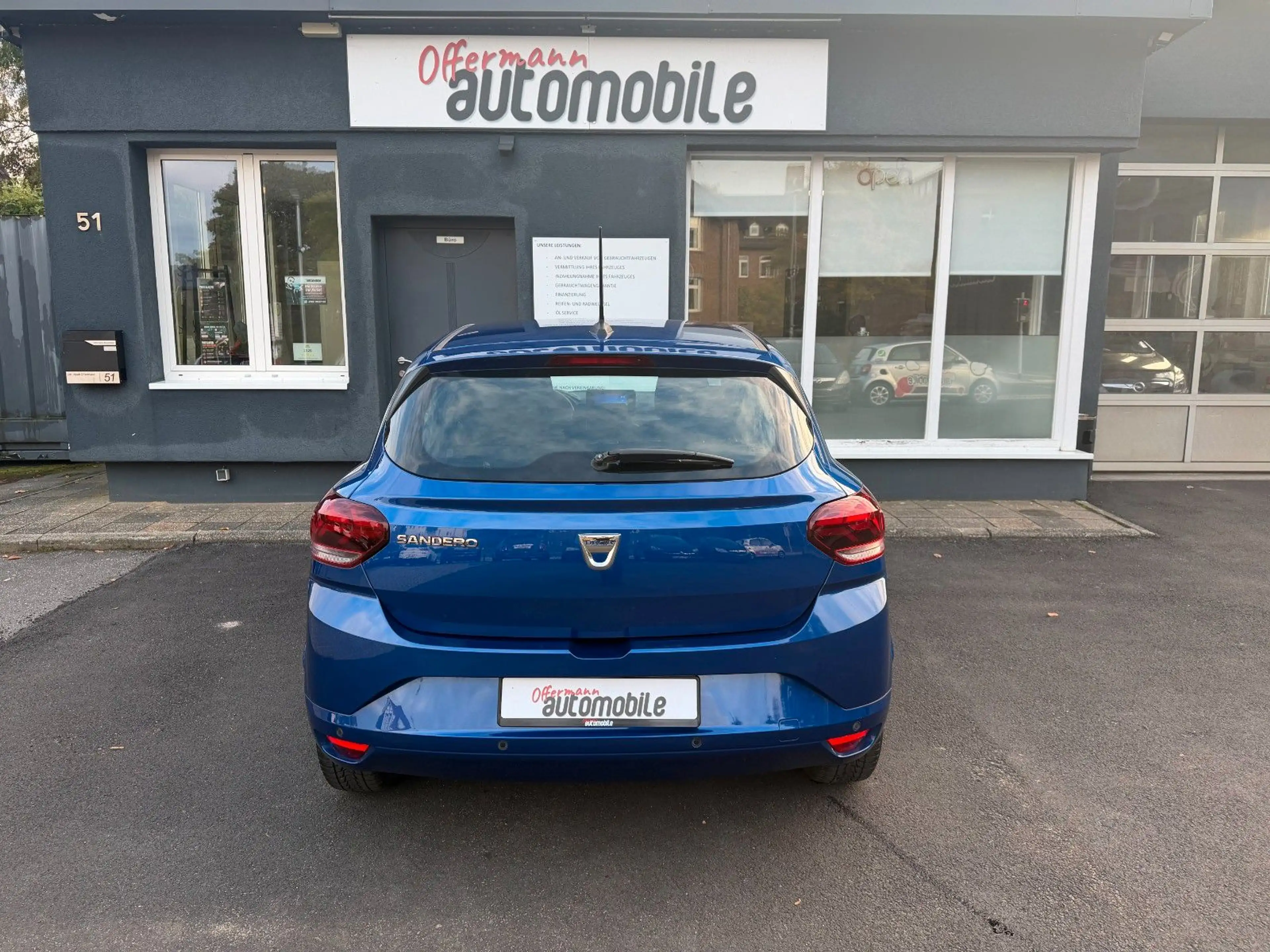 Dacia Sandero Comfort*CarPlay*Sitzheizung*Klima*Arml* — photo 12